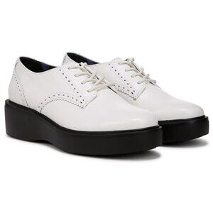 NIB Naturalizer Women's Obtain Lace Up Derby in Warm White Leather Size 9